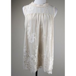 Beige sleeveless lace tunic (L)